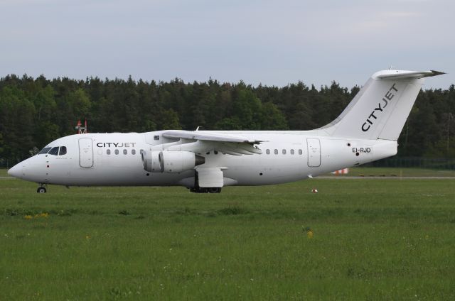 Avro Avroliner (RJ-85) (EI-RJD)