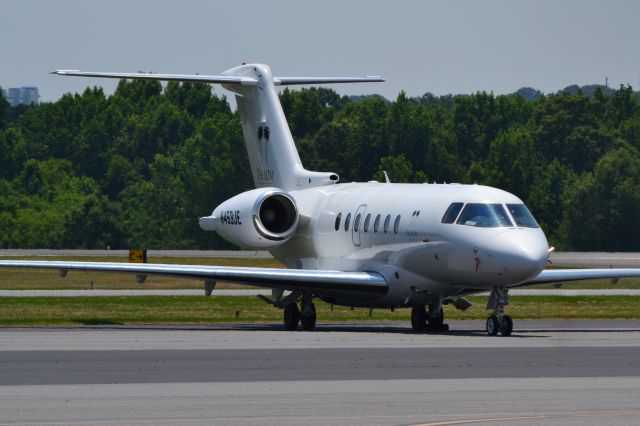 Hawker Beechcraft 4000 (N453JE) - HAWKER ACQUISITION LLC "The Setai" Miami Beach at KJQF (JORDACHE ENTERPRISES, INC. / NAKASH HOLDINGS) - 6/19/18