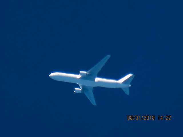 BOEING 767-300 (N1399A)
