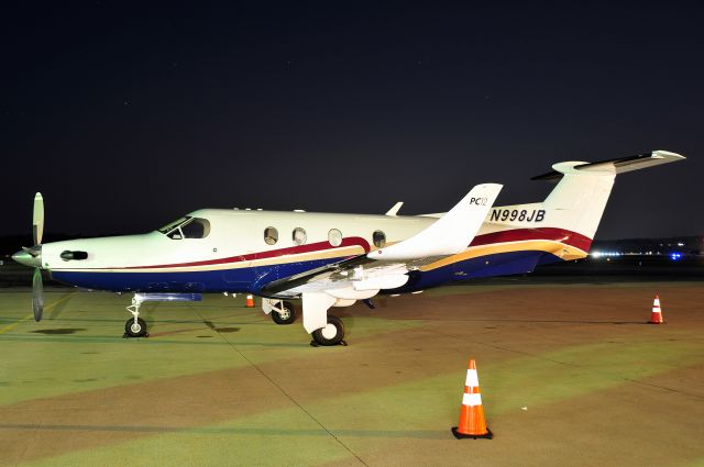 Pilatus PC-12 (N998JB) - Seen at KFDK on 11/22/2009.      a href=http://discussions.flightaware.com/profile.php?mode=viewprofile&u=269247  [ concord977 profile ]/a