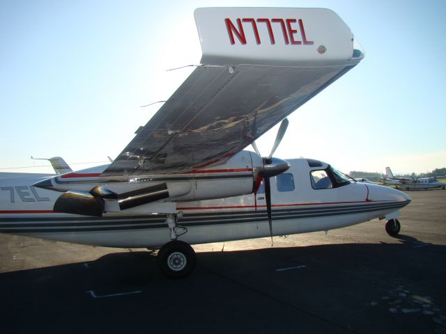 Rockwell Turbo Commander 690 (N777EL)