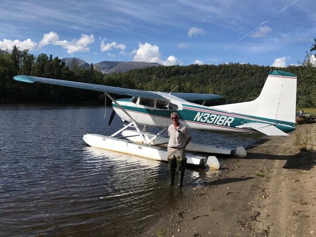 Cessna Skywagon (N3318R)