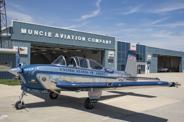 Beechcraft Mentor (N134JC) - Julie Clarn stopping in my local airport for fuel after her performance this weekend at the Lynchburg Regional Airshow