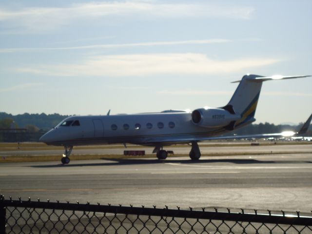 Gulfstream Aerospace Gulfstream IV (N539VE) - just landed R20L 10/18/10