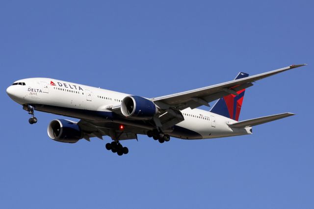 Boeing 777-200 (N701DN) - The Spirit of Delta
