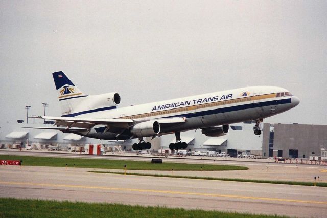 Lockheed L-1011 TriStar (N193AT)