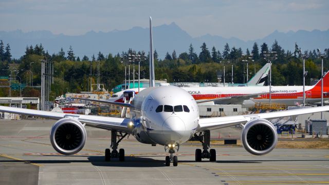 Boeing 787-9 Dreamliner (JA883A) - BOE690 taxis onto Rwy 16R for a taxi test on 8/25/16. (ln 472 / cn 43873).