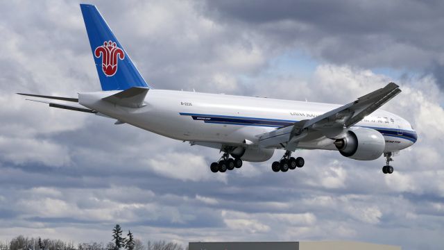 Boeing 777-200 (B-223G) - BOE356 on final to Rwy 16R to complete a B1 flight PAE to PDX to PAE on 3.6.23. (B777-F / ln 1735 / cn 67821).