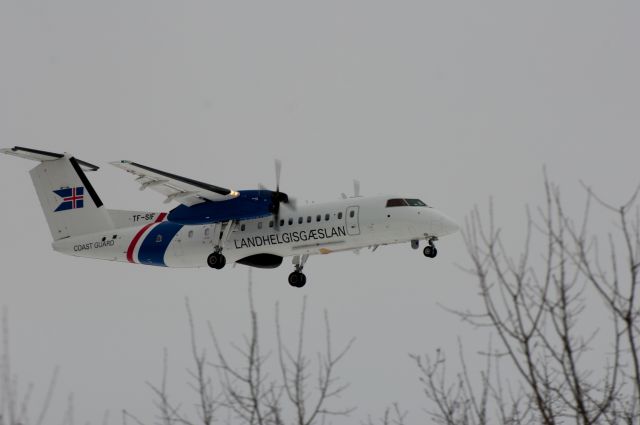 de Havilland Dash 8-300 (TF-SIF) - Iceland Coast Guard.