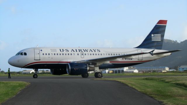 Airbus A319 (N723UW)