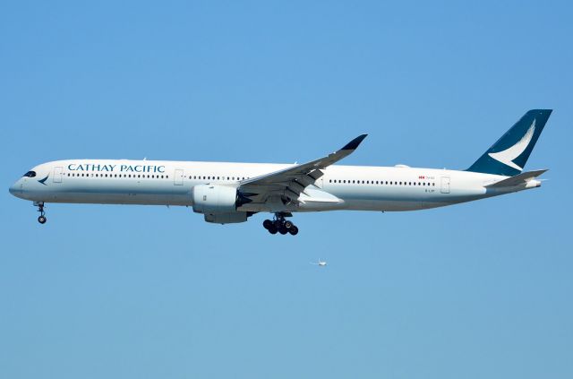 Airbus A350-900 (B-LXF)