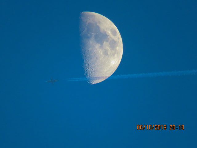 Canadair Challenger (N650JF)