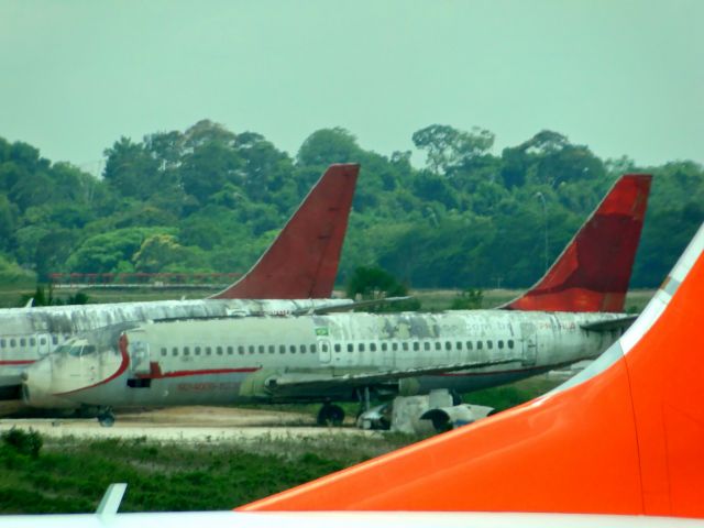 Boeing 737-200 (PR-RLA)