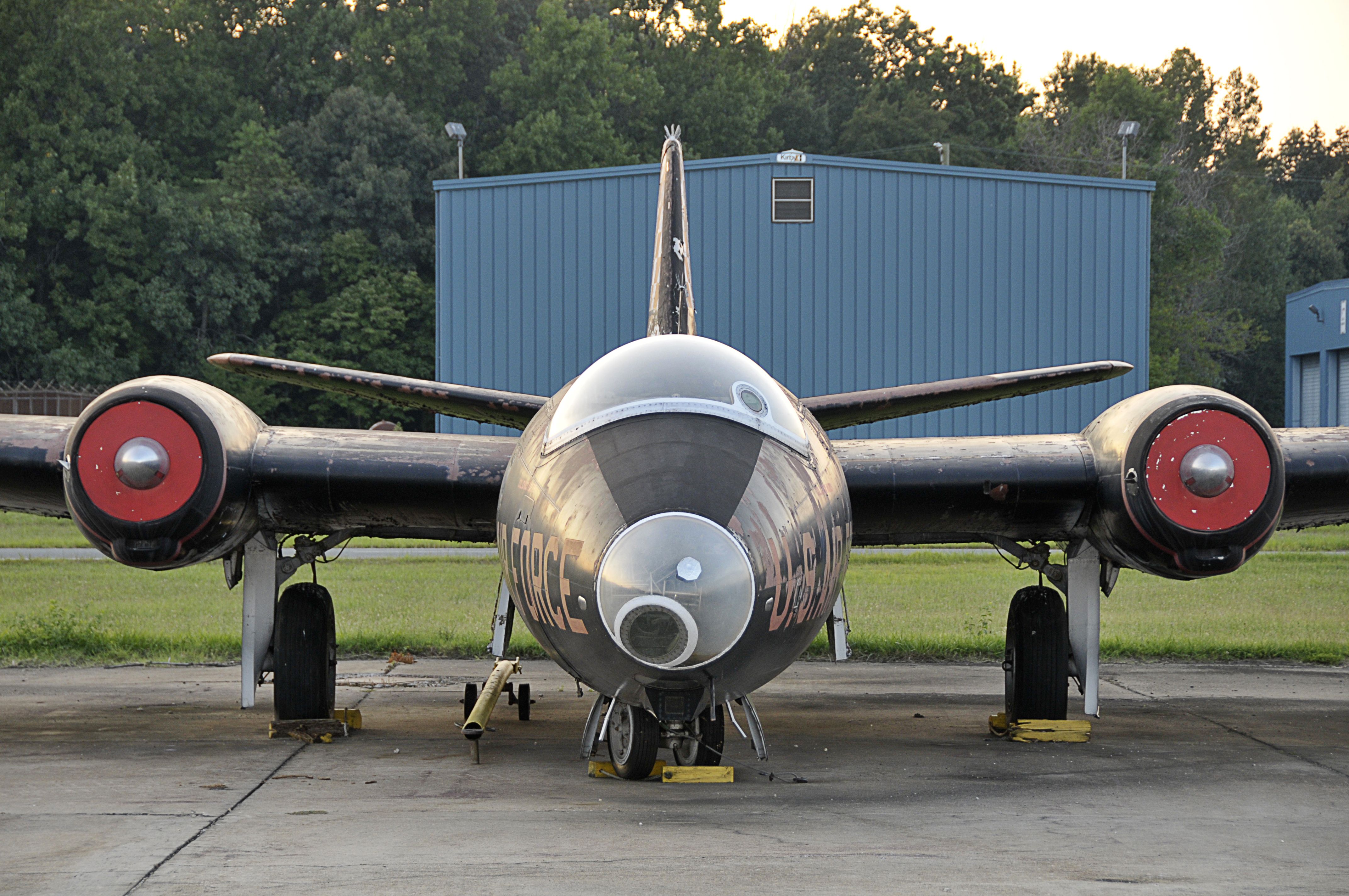 Martin WB-57 (52-1467) - Seen at KMTN on 8/15/2009.  Part of the Glenn L. Martin Museum.