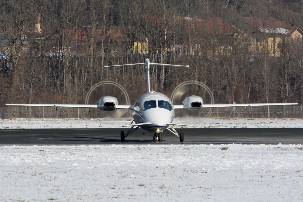 Piaggio P.180 Avanti (D-IKSI)