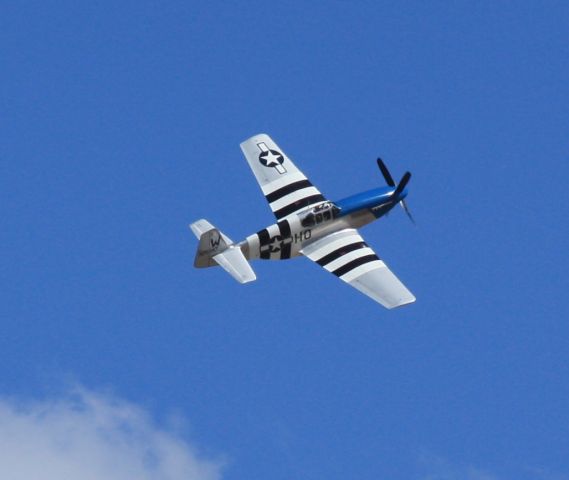 North American P-51 Mustang —