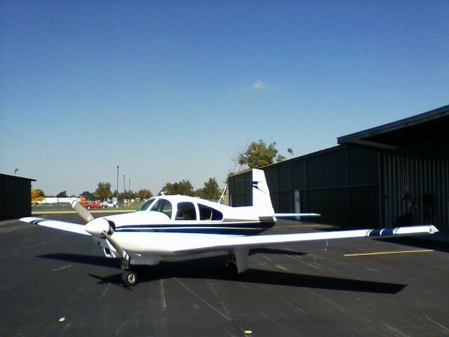 Mooney M-20 (N6823U)