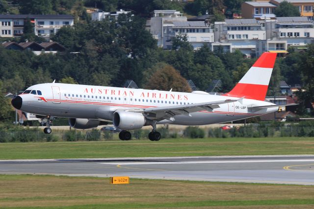 Airbus A320 (OE-LBP)