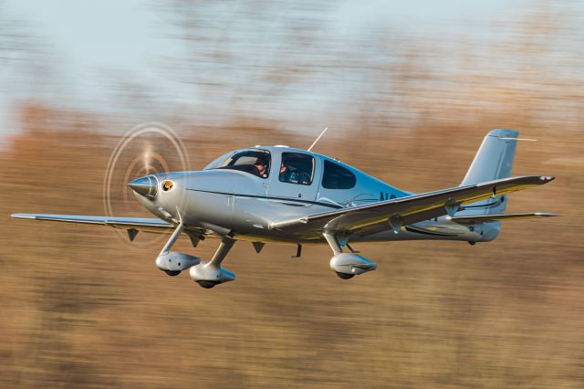 Cirrus SR-22 (N363SR) - Cirrus SR22, N363SR taking off from  KLOM in the late afternoon.