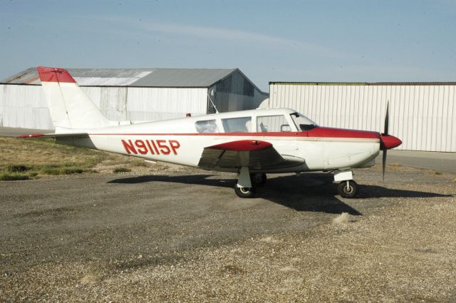 Piper PA-24 Comanche (N9115P)