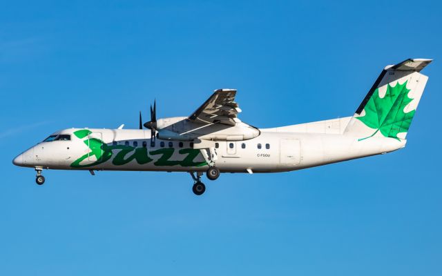 de Havilland Dash 8-300 (C-FSOU)