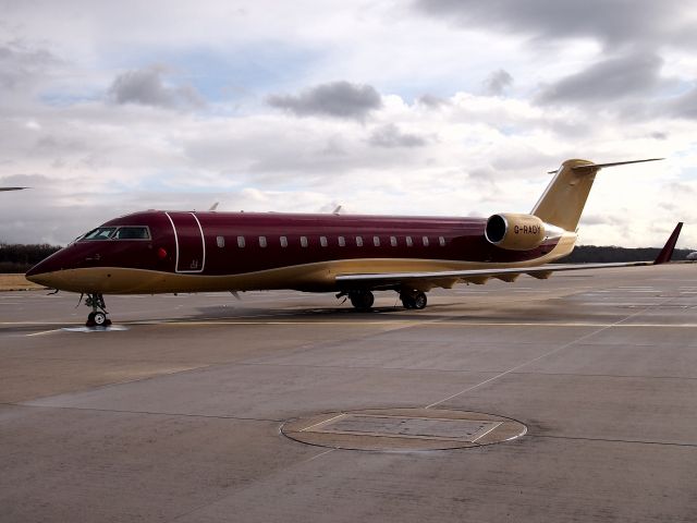 Canadair Regional Jet CRJ-100 (G-RADY)