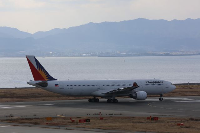 Airbus A330-300 (RP-C3337)