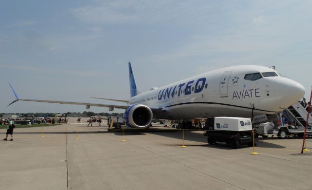 Boeing 737 MAX 8 (N27253) - United's newest MAX8 at Boeing Plaza, OSH!