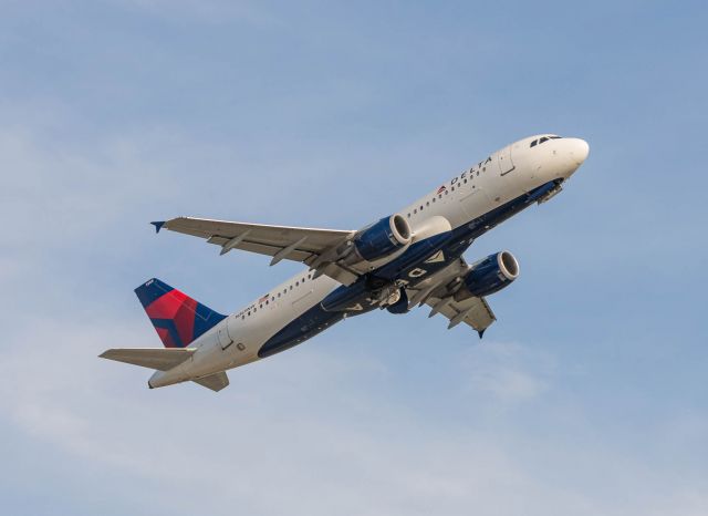 Airbus A320 (N369NW) - 1701 departs for KECP NW Flordia Beaches.