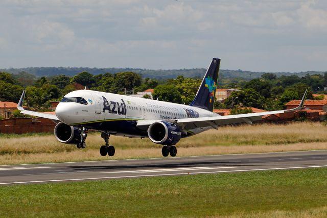 Airbus A320neo (PR-YSF)