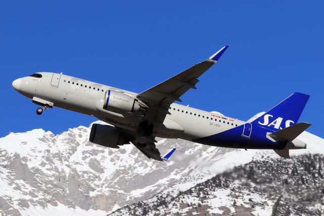 Airbus A320neo (SE-ROI)