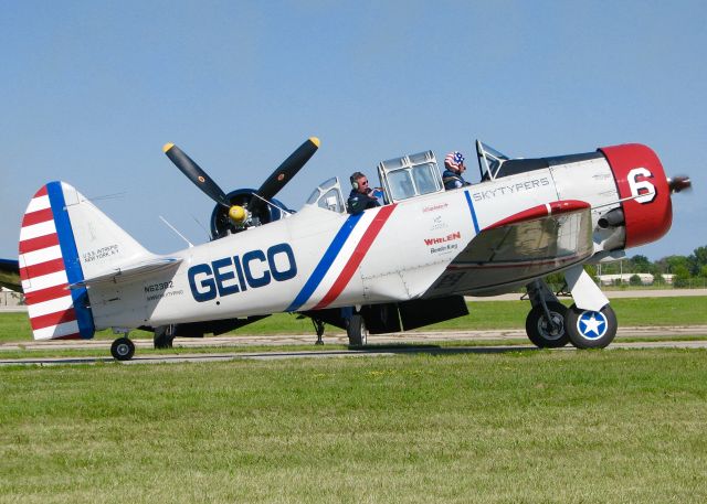 North American T-6 Texan (N62382) - AirVenture 2016.