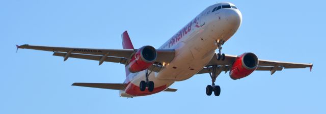 Airbus A320 (N493TA)