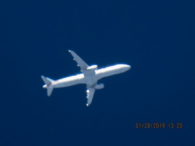 Airbus A321 (N922US)