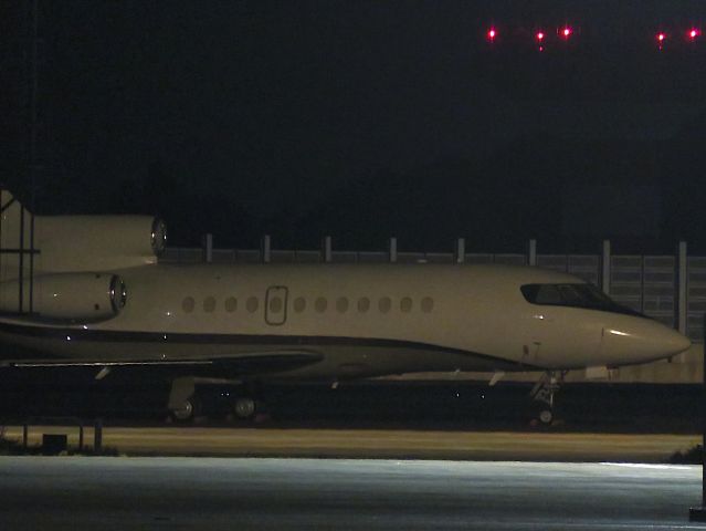 Dassault Falcon 900 (N888LG) - I took this picture on Aug 03, 2018.