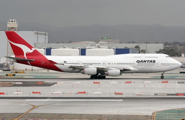 Boeing 747-400 (VH-OJS)