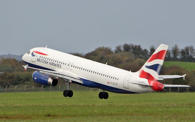 Airbus A320 (G-EUYF) - british airways a320-232 g-euyf training at shannon 7/10/18.