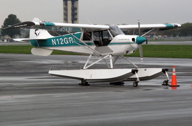 Cessna Skylane (N12GR)