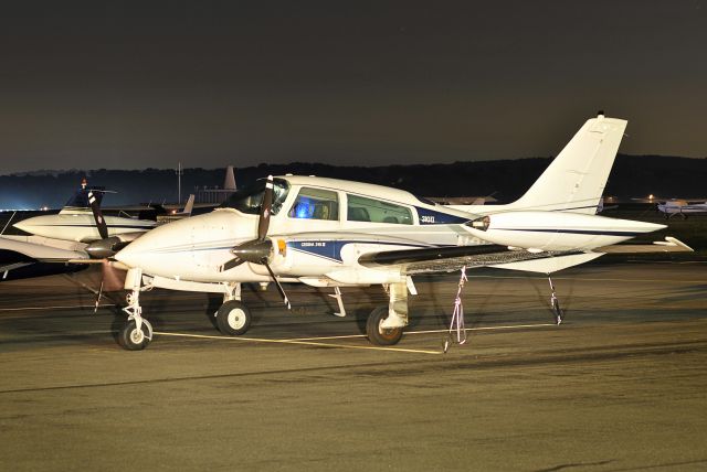 Cessna 310 (N2971Q) - Seen at KFDK on 8/24/2009.      a href=http://discussions.flightaware.com/profile.php?mode=viewprofile&u=269247  Profile/a