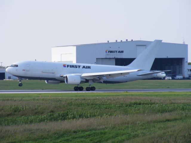 BOEING 767-200 (C-GKLY) - Newly arrived at first air to replace aging 727