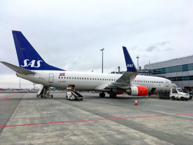Boeing 737-800 (LN-RRF)