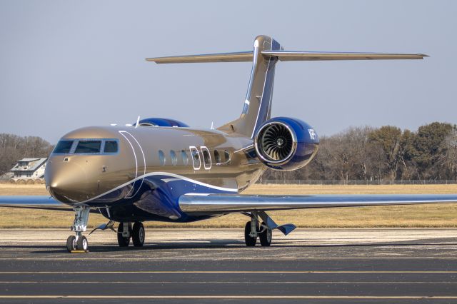 GULFSTREAM AEROSPACE G-7 Gulfstream G600 (N8PF) - Paul Foster's jet sits on the Texas Aero ramp, minutes after arriving ahead of the UCF vs. Baylor basketball game