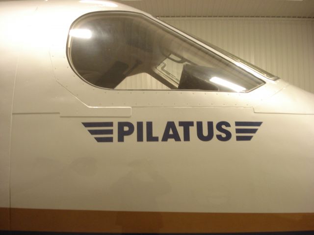 Pilatus PC-12 (AB1210)