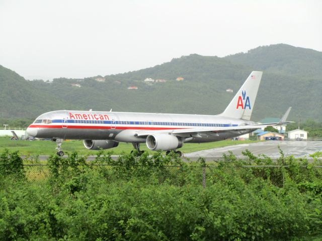 Boeing 757-200 (N602AN)