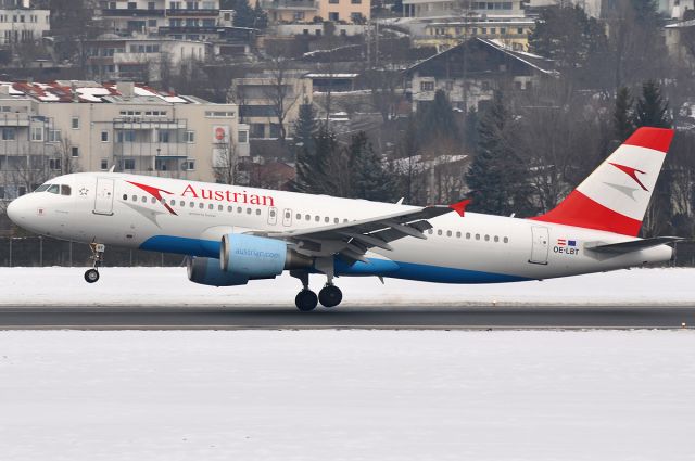 Airbus A320 (OE-LBT)