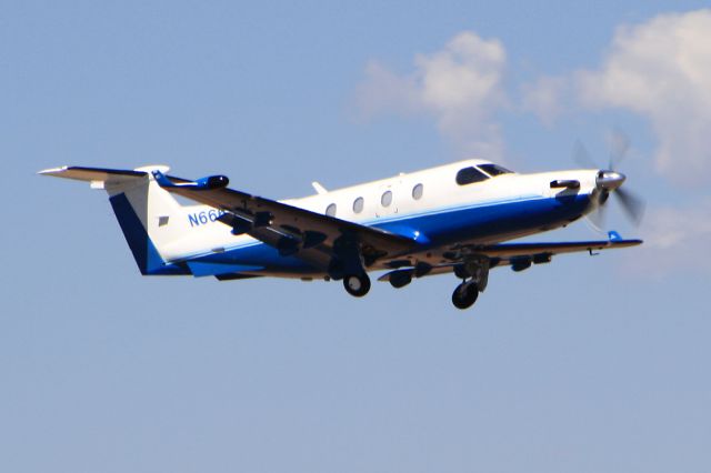 Pilatus PC-12 (N666SF)