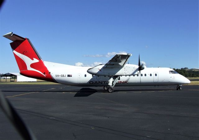 de Havilland Dash 8-300 (VH-SBJ) - Qantaslink (Eastern Australia Airlines) Bombardier Dash 8-315Q VH-SBJ (msn 578) at Wynyard Airport Tasmania on 2 January 2022.