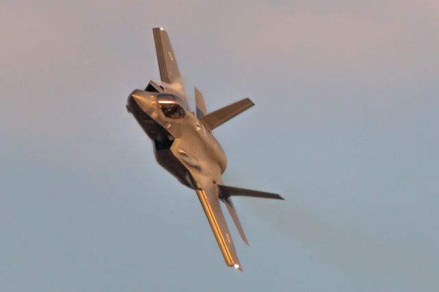 Lockheed F-35C (N907)