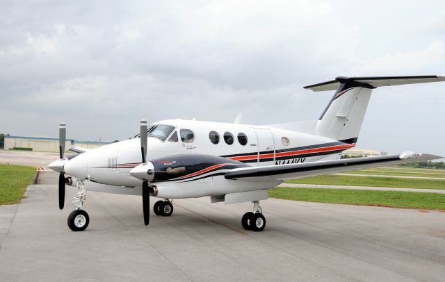 Beechcraft King Air 90 (N444KK)