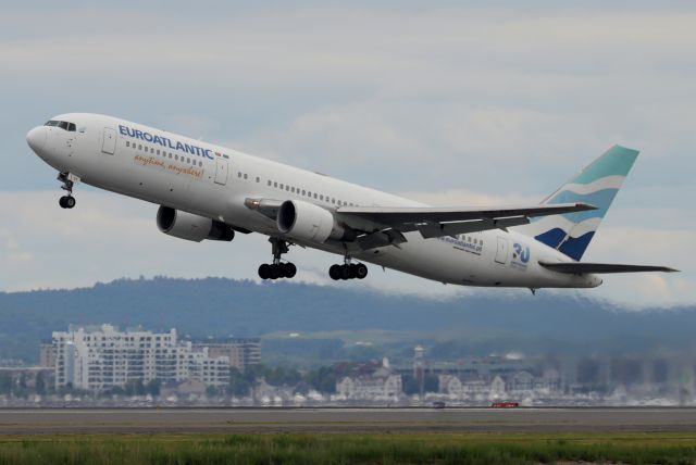 BOEING 767-300 (CS-TST) - EuroAtlantic, operating as 'Air Azores 262', departing to Funchal Cristiano Ronaldo Airport in Madeira, Portugal